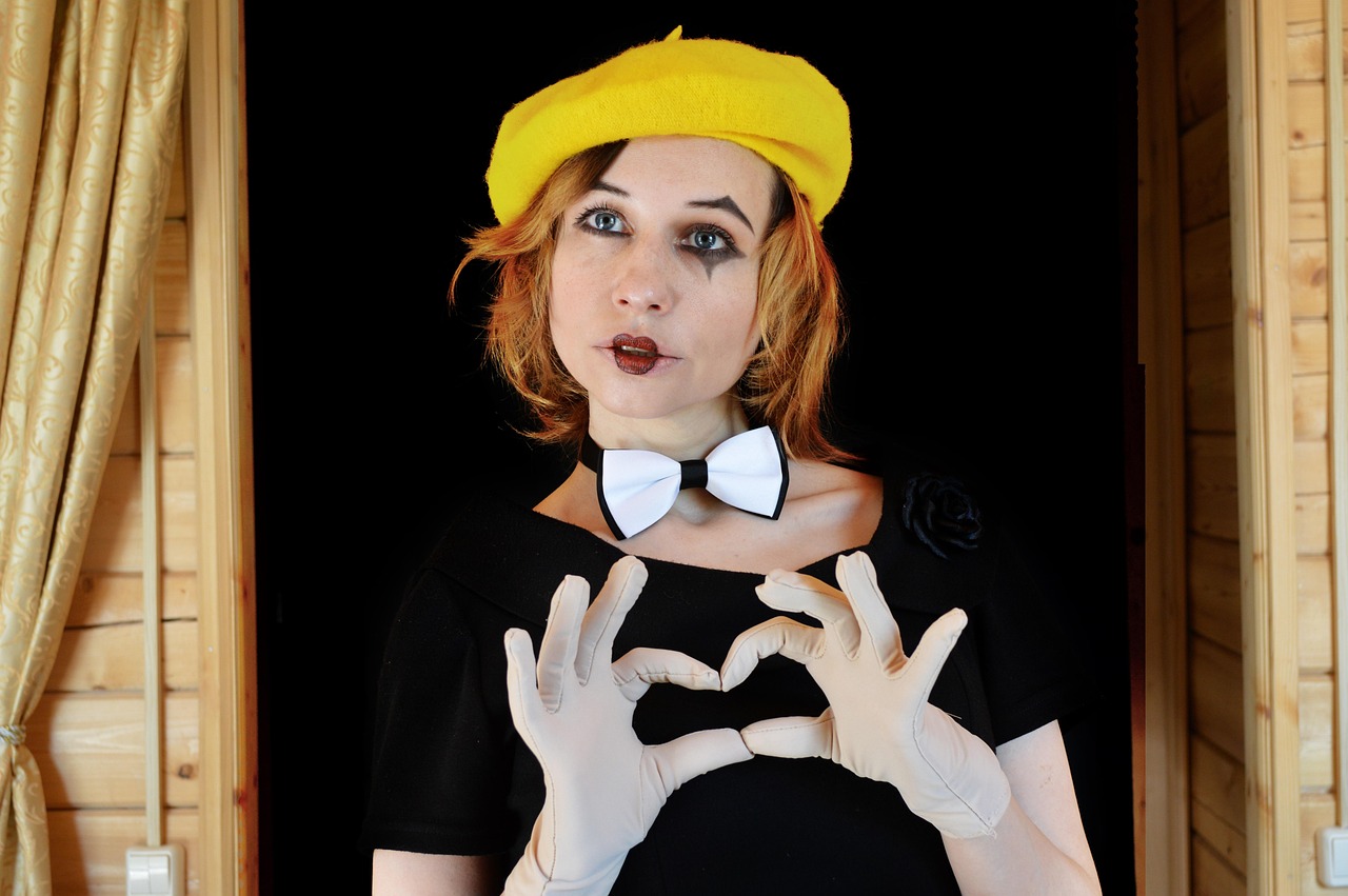 actori romani de teatru